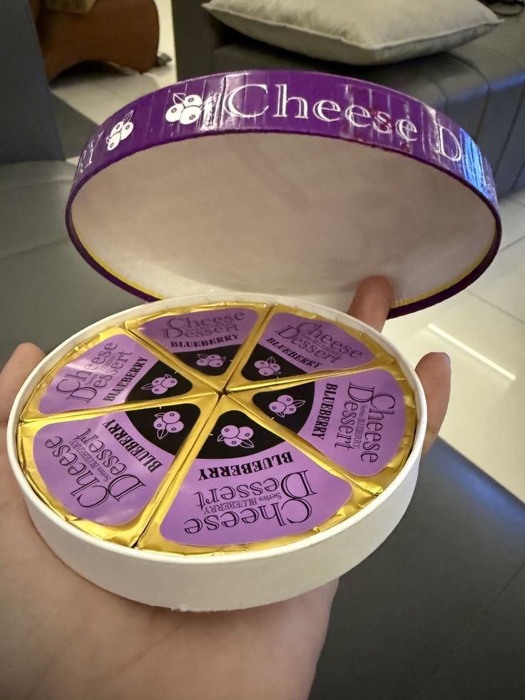 Luxurious cheese round box